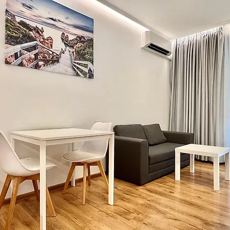 Light Apartament Warna