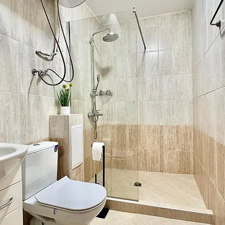 Apartament Light Warna