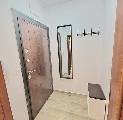 Light Апартаменты *